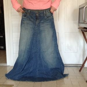 Long jean skirt
