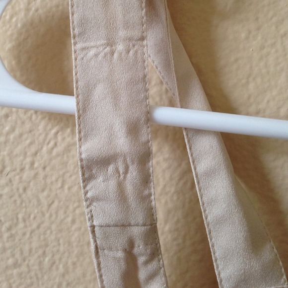 Rust Buttoned Top - Picture 2 of 3