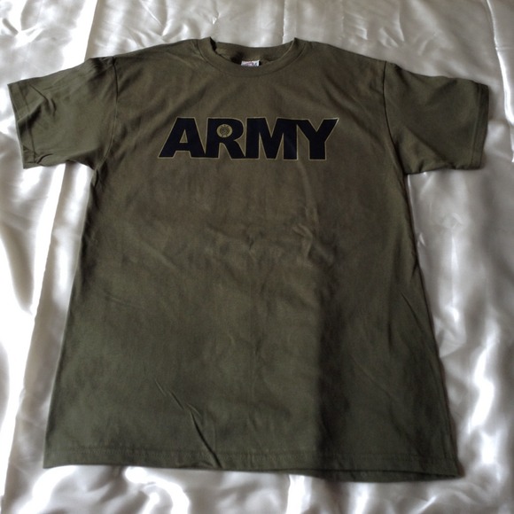 T-Shirt New without tag