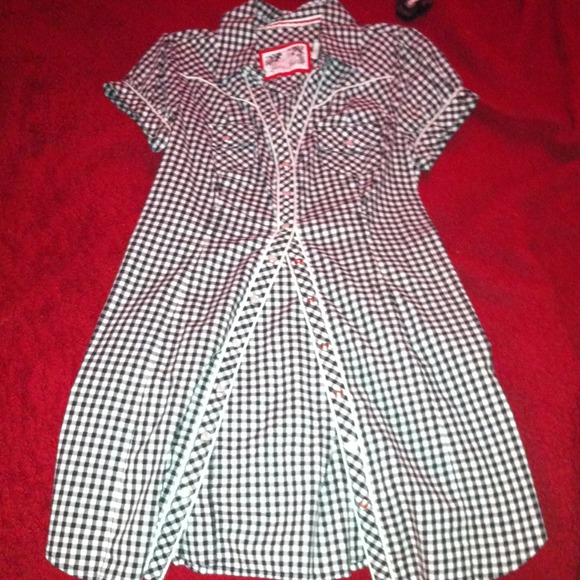Guess dress & Crocs BUNDLE.
