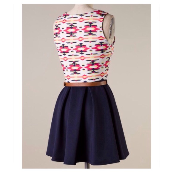 SOLD OUT🚫Coral & Navy Skater Dress🚫 - Picture 3 of 3