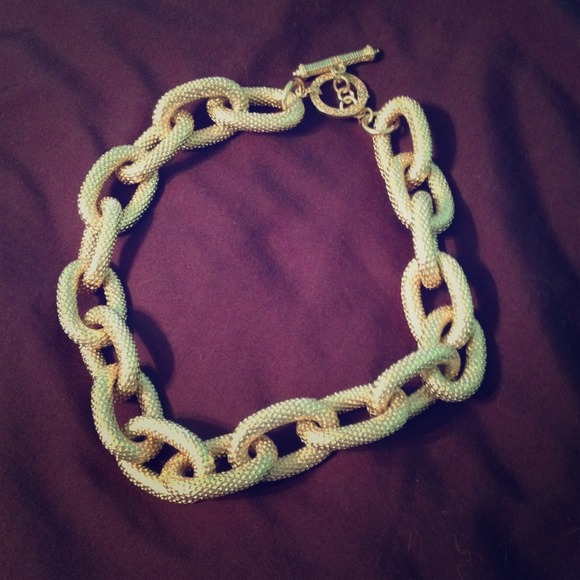 SOLD⭐️⭐️Gorgeous Gold Chain Necklace - Picture 1 of 3