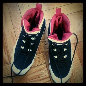 Johnny Killjoy Jordan 9.5 Sneaks