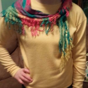 LORD AND TAYLOR 100% CASHMERE SWEATER