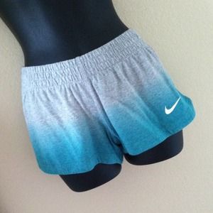 Nike Gradient Shorts