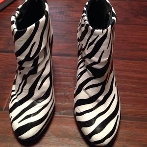 Styluxe Boot Heels, Size 6