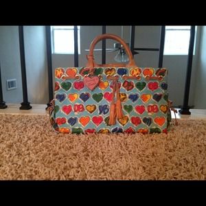 Cute Dooney & Bourke purse!