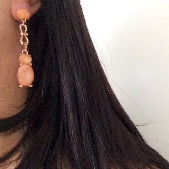 Peach & Gold JewelMint earrings! New in box! - Picture 3 of 4