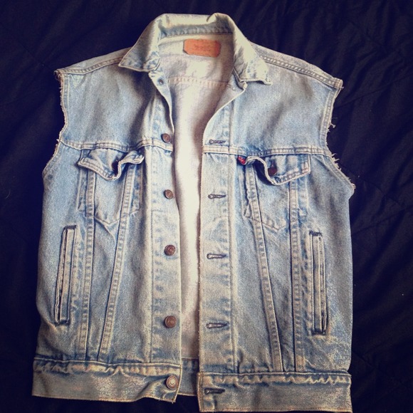 Vintage Levi's denim jacket