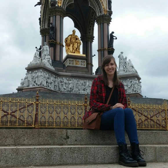 Meet your Seller/Buyer!! - Picture 3 of 3