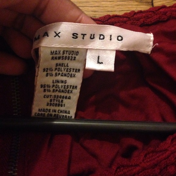 Red Max Studio Dress - Picture 2 of 2