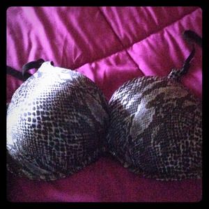 RESERVED Victoria's Secret bundle