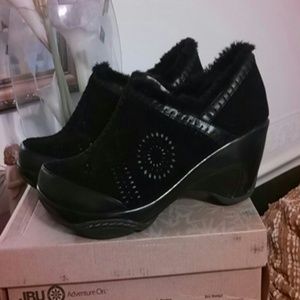 Jambu Black "Villager" size 11