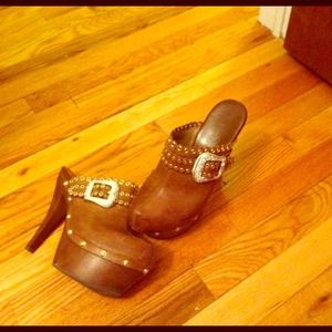 Jessica Simpson Brown Clogs✂️Price Cut from $60