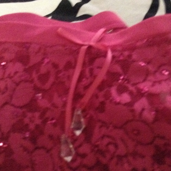 NWT VS low rise hiphuggers - Picture 4 of 4