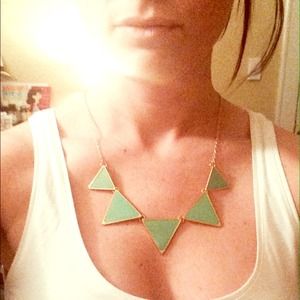 ❌❌Sold❌❌Triangle statement necklace