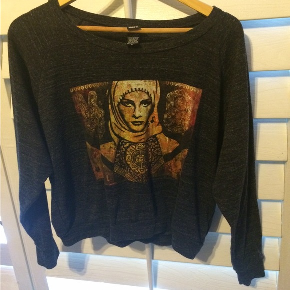❌SOLD❌Obey sweater