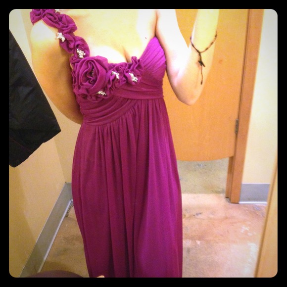 Beautiful purple gown dress