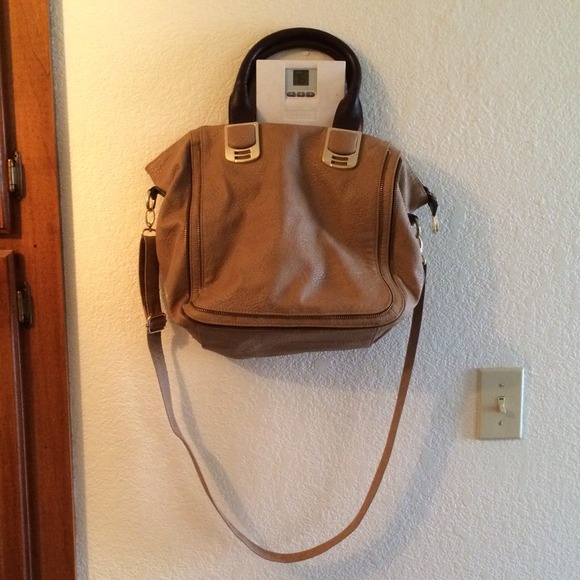 Steve Madden Handbags - Steve Madden purse