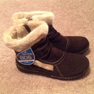 Bare traps suede ankle boots