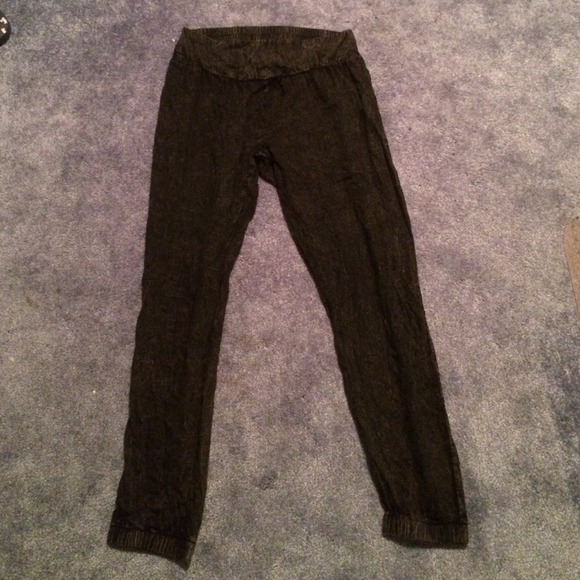 Light weight grayish-black comfy pants