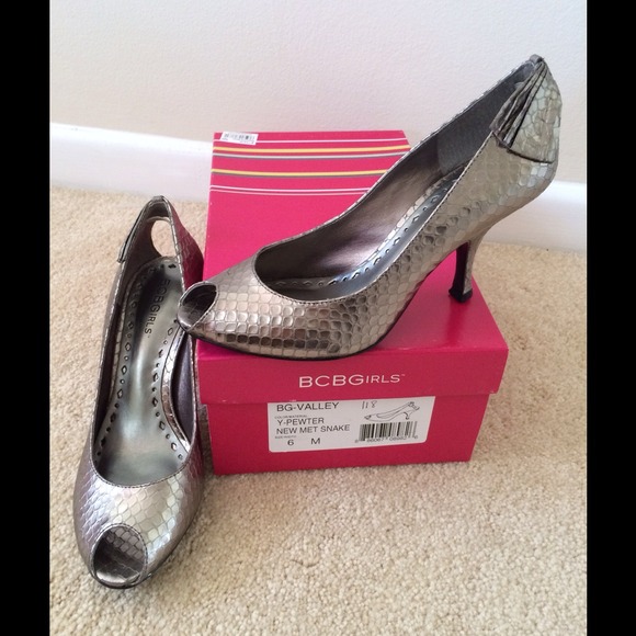 Pewter BCBG heels