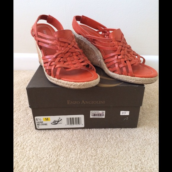 Enzo Angiolini Wedges