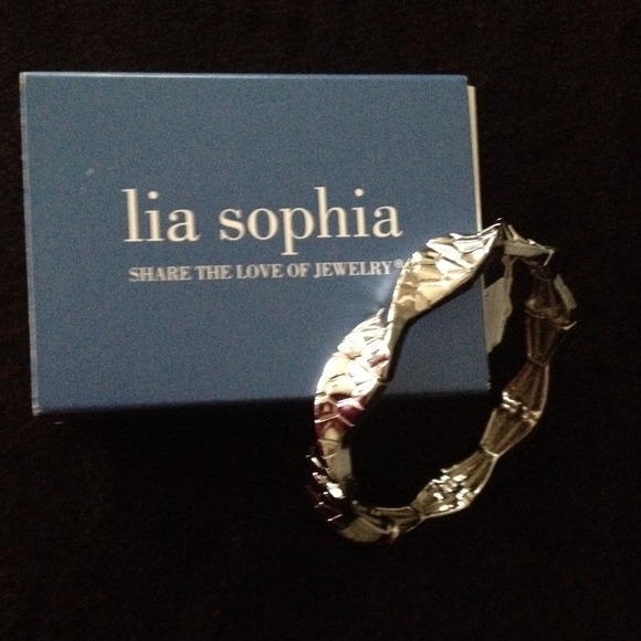 Lia Sophia