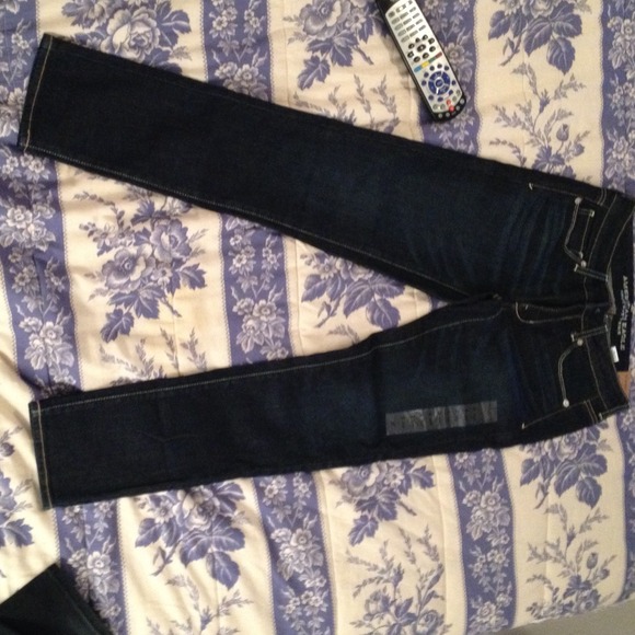 American Eagle Skinny Jeans NEVER WORN