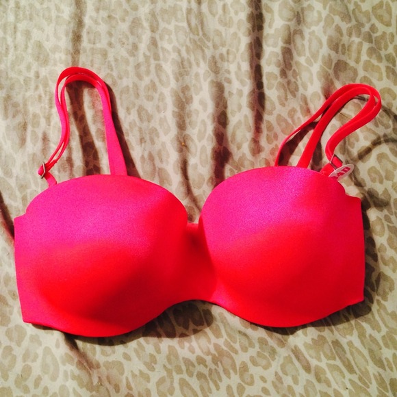 NWT VS push-up pink bra