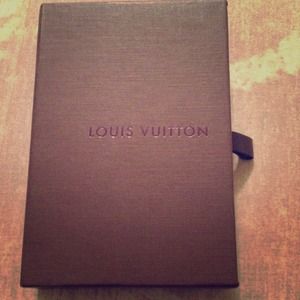 Louis Vuitton box