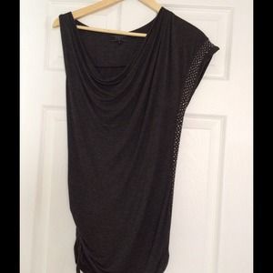 SOLD ON OTHER SITE. Dark Grey Guess Top