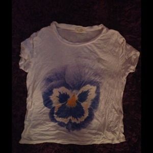 Brandy melville shirt