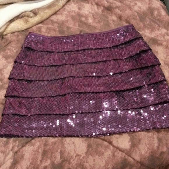 Forever 21 glitter skirt