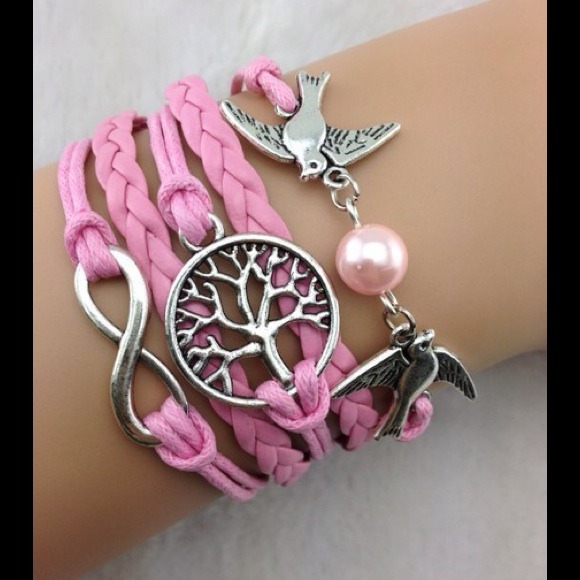 Accessories - 💕 INFINITY, TREE OF LIFE, DOVE PEARL BRACELET 💕