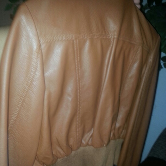 Rust colored pleather jacket - Picture 2 of 4