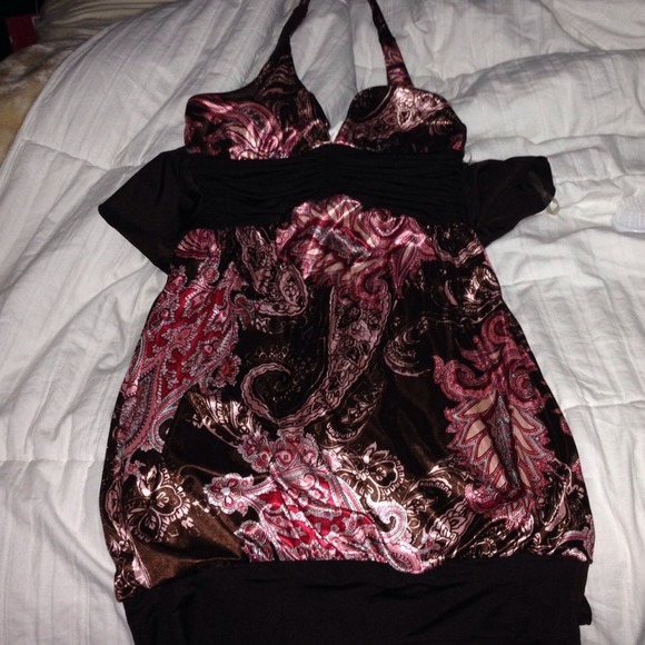 Cute brown halter dress - Picture 2 of 2