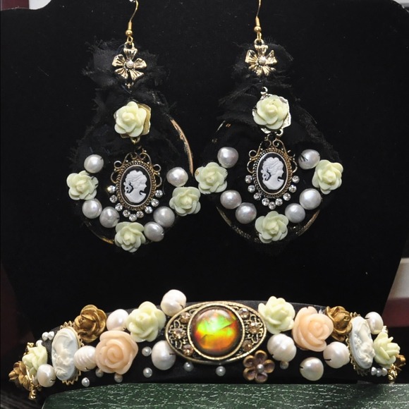 Earrings and headband set