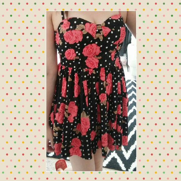 Polka dot floral dress - Picture 4 of 4