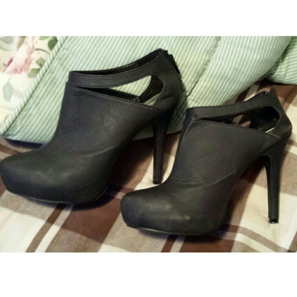Black booties