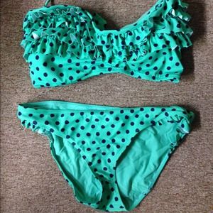 2 piece swimsuit. American Eagle