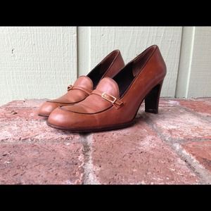 Vintage Womens 8B COACH Brown leather Heels/Pumps