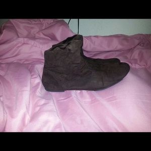 Brown boots from Forever 21