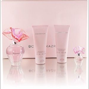 BCBGMAXAZRIA perfume
