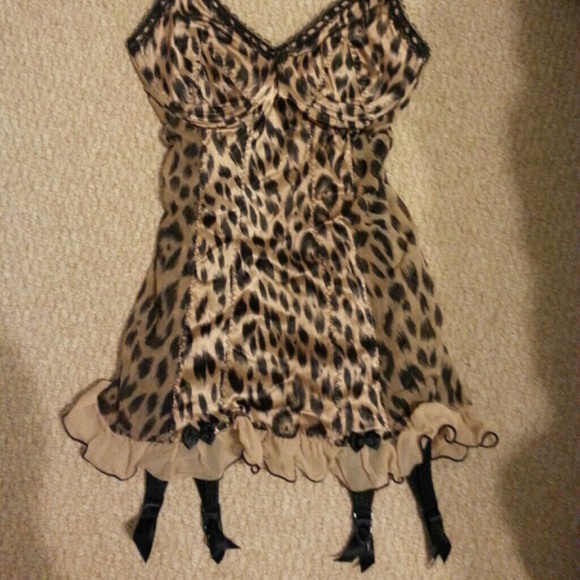 VS Lingerie ...sexy liltle thing!open back