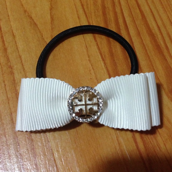 Tory burch hair tie