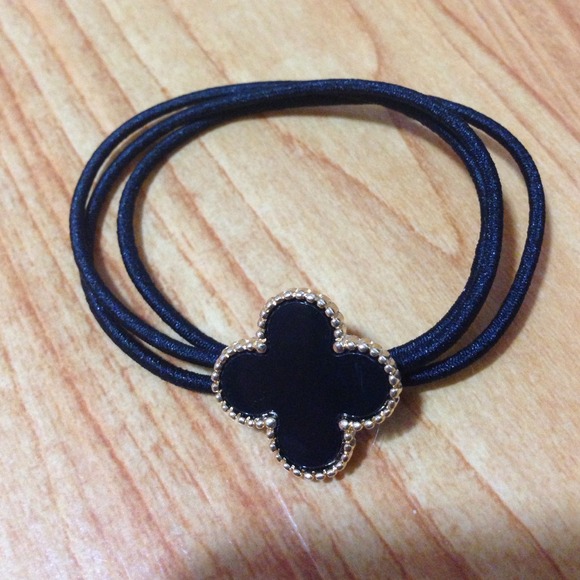 Louis Vuitton hair tie