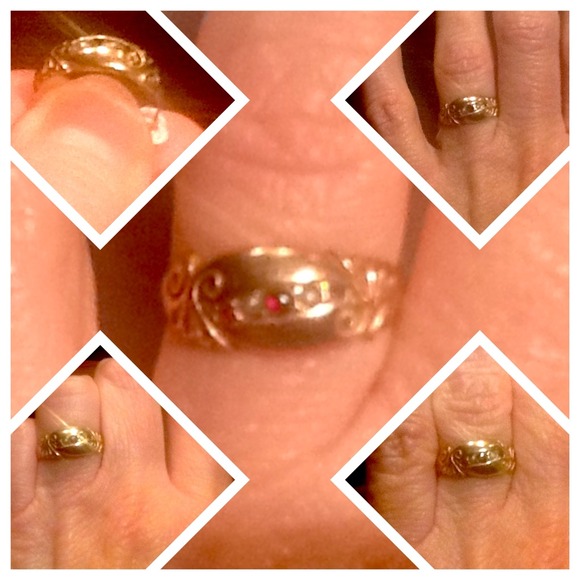 Victorian 9K Rose Gold, Ruby, and Seed Pearl Ring - Picture 3 of 4