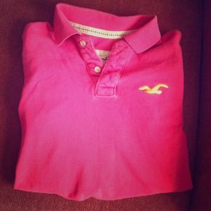 Hollister collard short sleeve. Small.