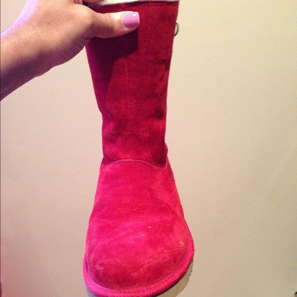 Ugg boots 😻 - Picture 2 of 4